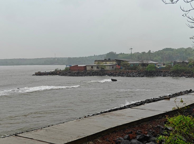 Sarjekot Fort, Sarjekot, Maharashtra, India